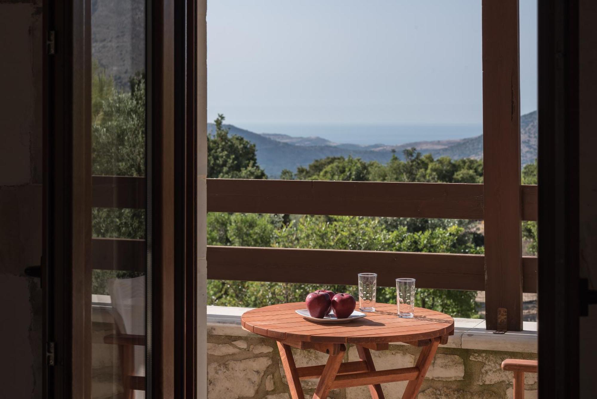 Koules Estate, With Private Pools & Bbq - Embracing Nature, By Thinkvilla Argouli ห้อง รูปภาพ