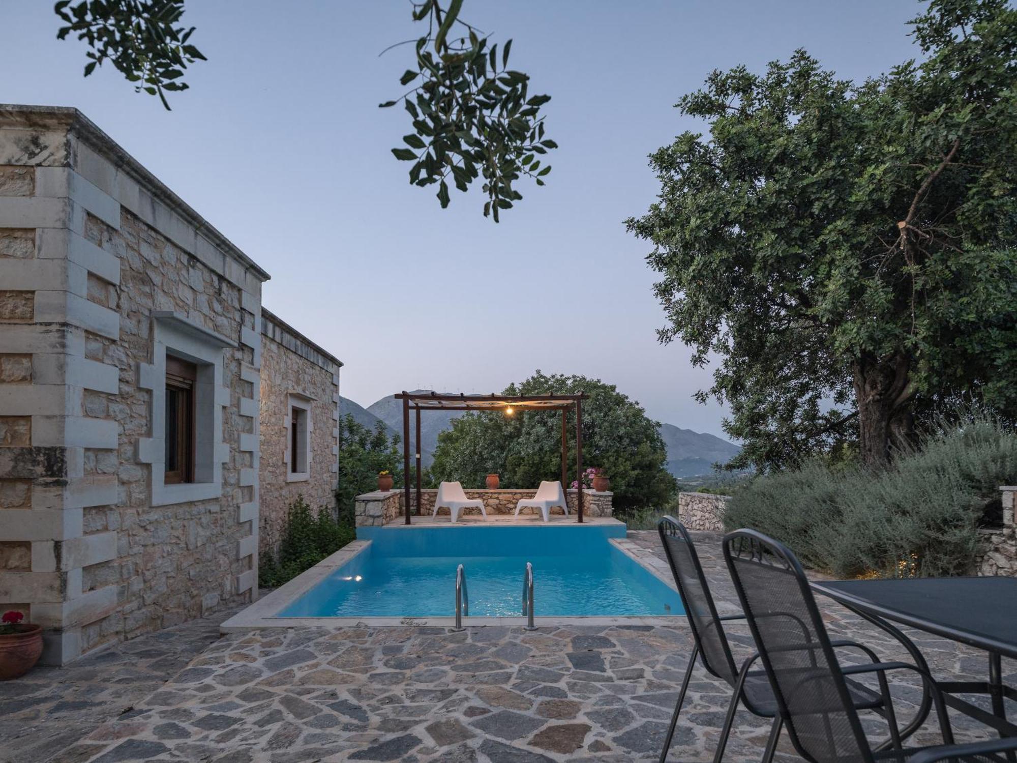Koules Estate, With Private Pools & Bbq - Embracing Nature, By Thinkvilla Argouli ห้อง รูปภาพ