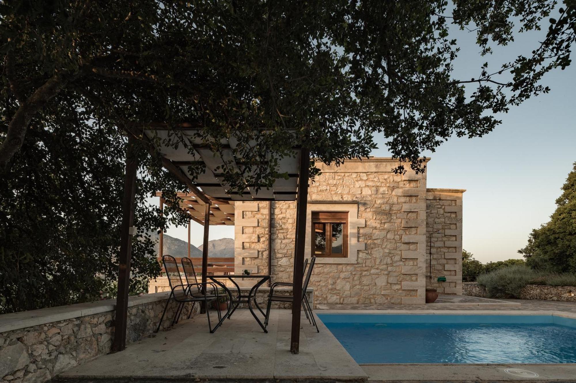 Koules Estate, With Private Pools & Bbq - Embracing Nature, By Thinkvilla Argouli ห้อง รูปภาพ